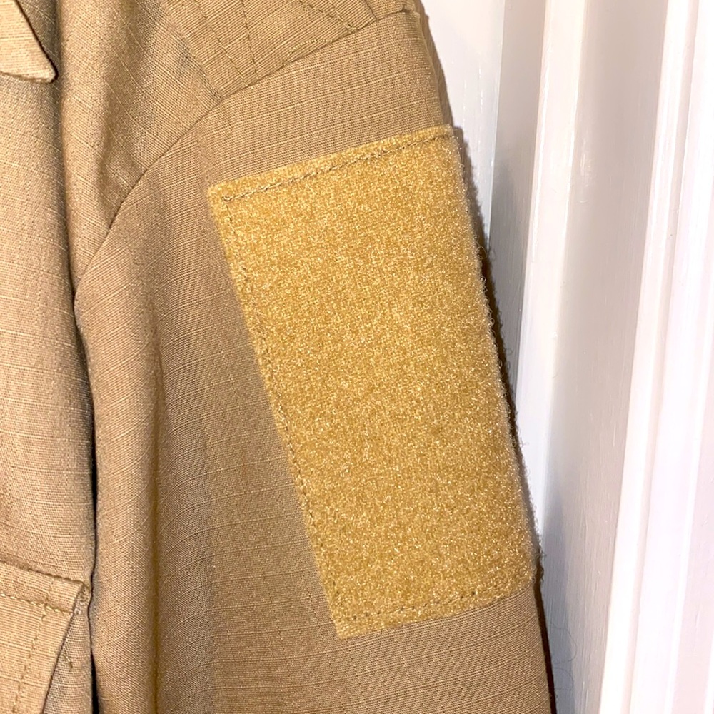 Utility Tactical Shirt - Picture 3 of 9